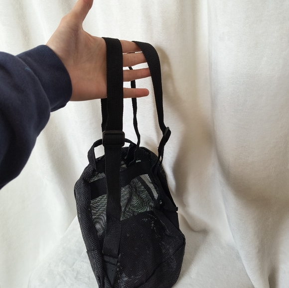 Mesh Backpack - Picture 4 of 5